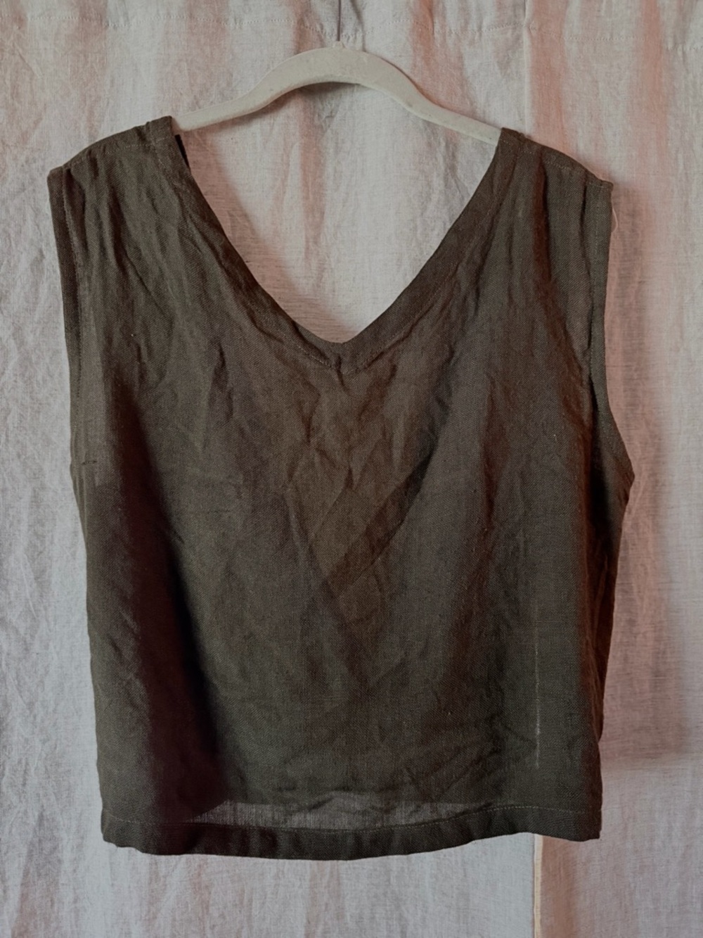 French Vintage Sleeveless V-Neck Cotton Top in Olive Green